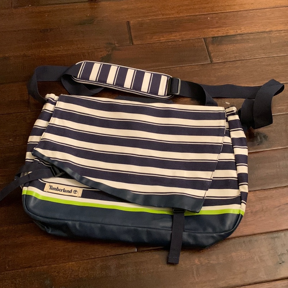 Timberland Navy and white Striped Messenger Computer Bag Like NEW with green